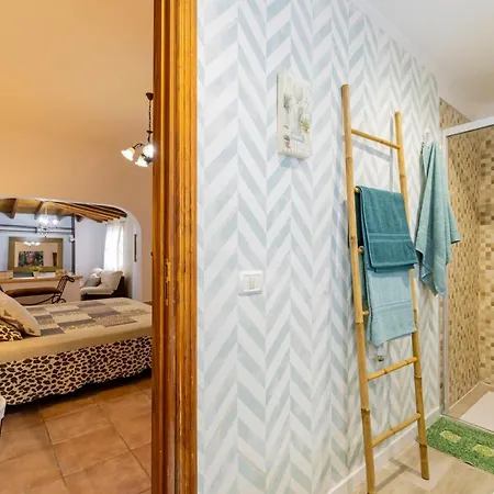 Paradise Constancia With Views Vila