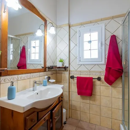 Paradise Constancia With Views Vila *
