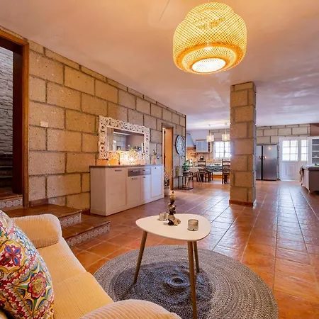 Vila Paradise Constancia With Views