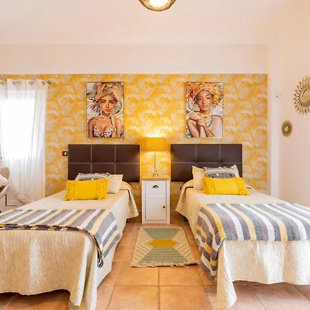 Paradise Constancia With Views Villa *