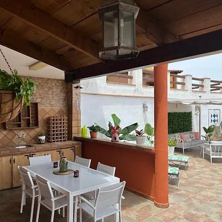 Villa Paradise Constancia With Views *